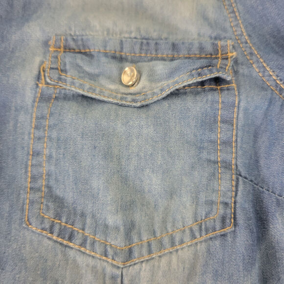 Cotton Express Shirt Womens Large Petite‎ Blue Top Chambray Roll Tab Button Up - Picture 11 of 15